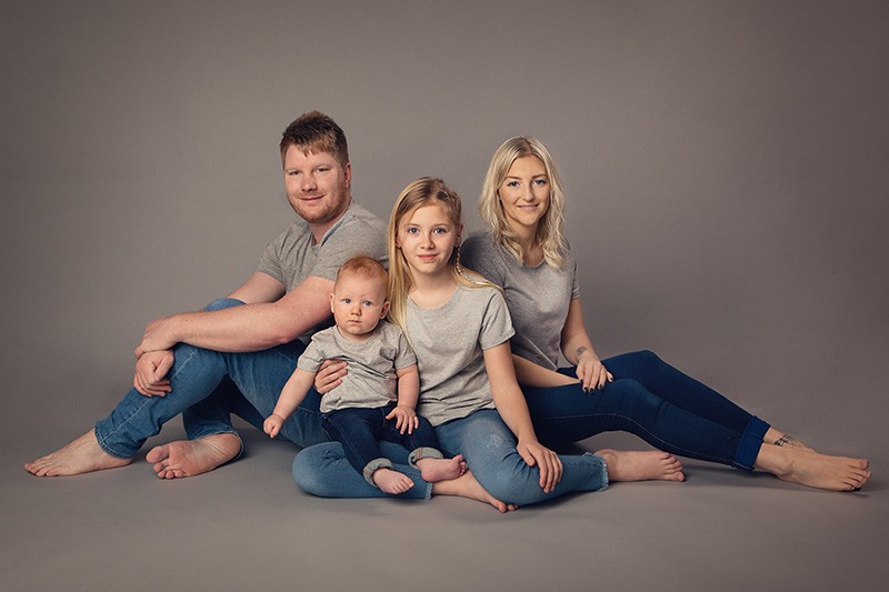 Child and Family Photo Shoot in Cornwall